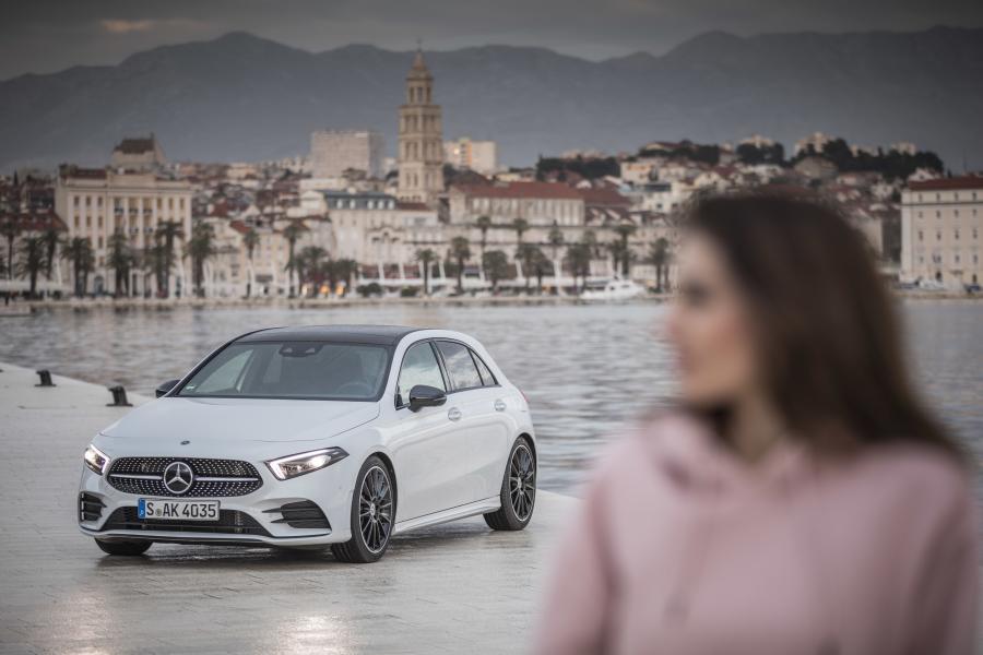  Mercedes-Benz A200 AMG Line (W177) 2018 года  (WW) (фото 3 из 99)